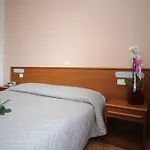 Hotel Astor 2*