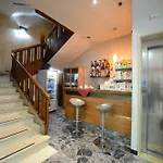 Hotel Astor Pérouse