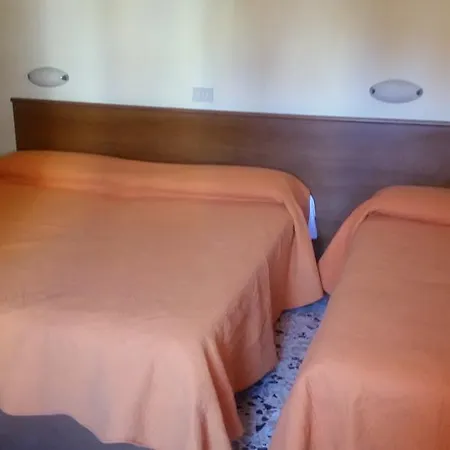 Otel Astor 2*