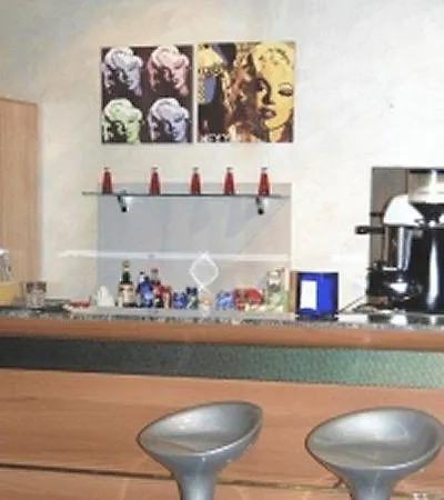 فندق Astor